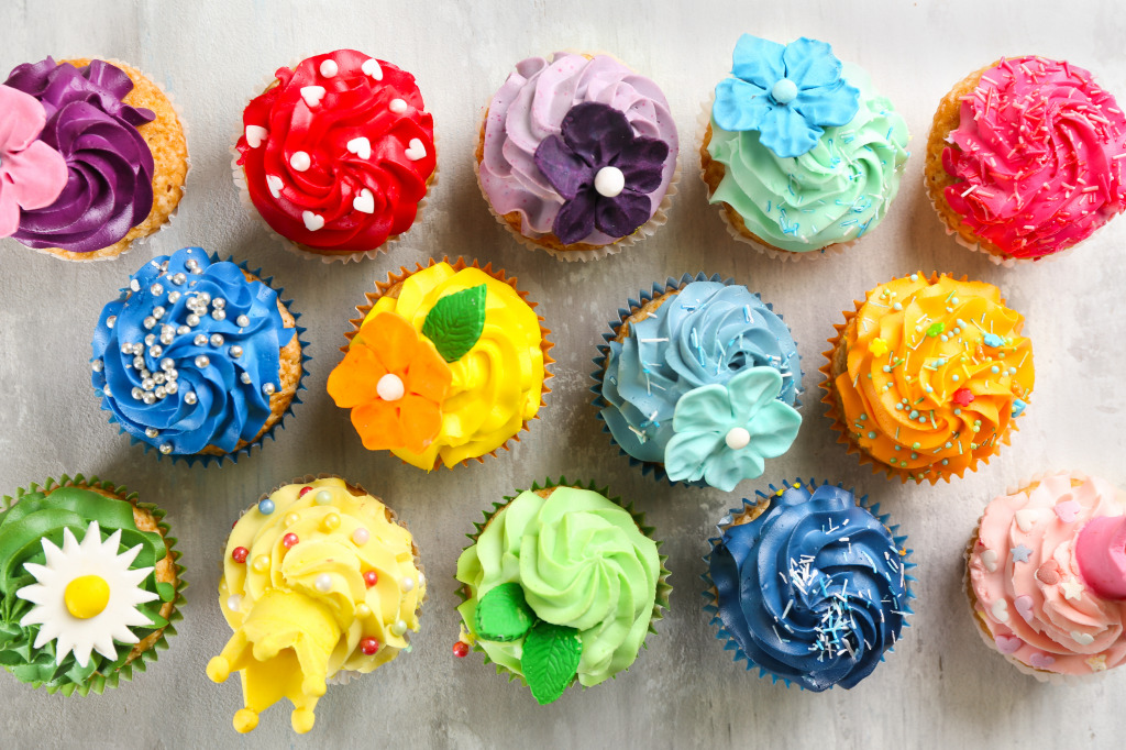 Colorful Cupcakes jigsaw puzzle in Food & Bakery puzzles on TheJigsawPuzzles.com