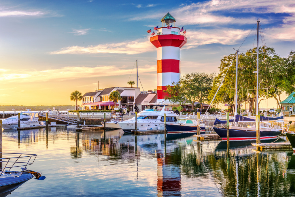 Hilton Head Lighthouse, South Carolina jigsaw puzzle in Great Sightings puzzles on TheJigsawPuzzles.com