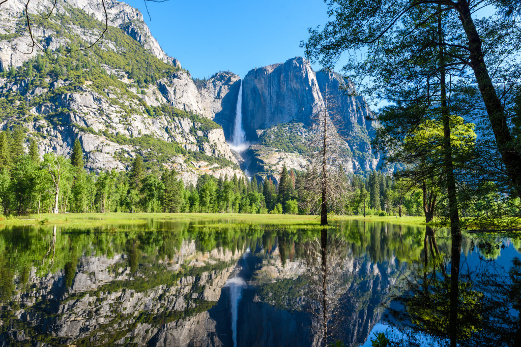 Yosemite National Park jigsaw puzzle in Waterfalls puzzles on TheJigsawPuzzles.com