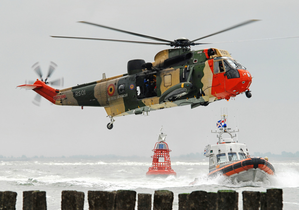 Rescue Demonstration, Vlissingen, Netherlands jigsaw puzzle in Aviation puzzles on TheJigsawPuzzles.com