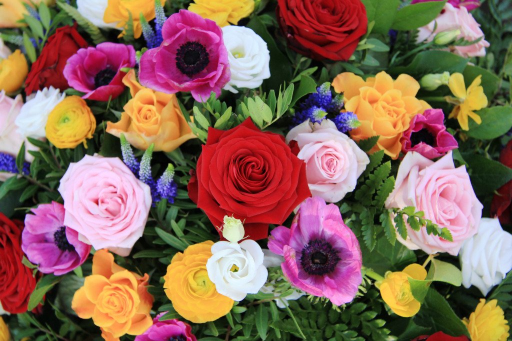 Wedding Arrangement jigsaw puzzle in Flowers puzzles on TheJigsawPuzzles.com