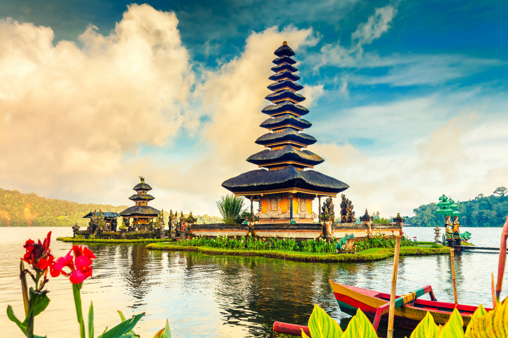 Pura Ulun Danu Bratan Temple, Bali, Indonesia jigsaw puzzle in Great Sightings puzzles on TheJigsawPuzzles.com