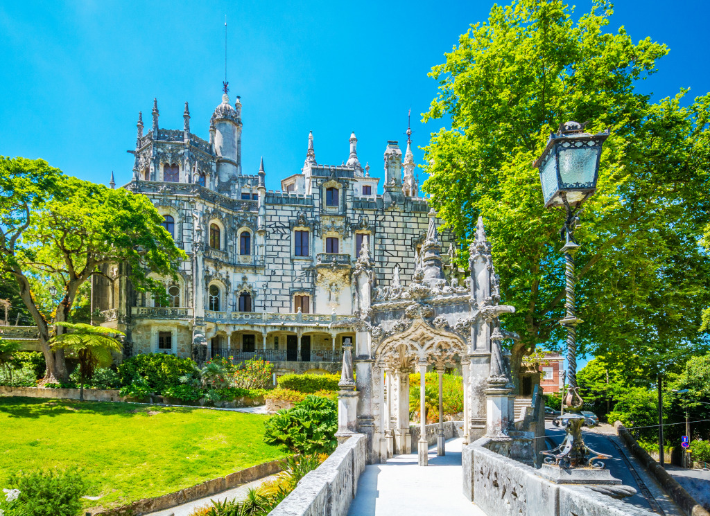 Quinta da Regaleira, Sintra, Portugal jigsaw puzzle in Castles puzzles on TheJigsawPuzzles.com