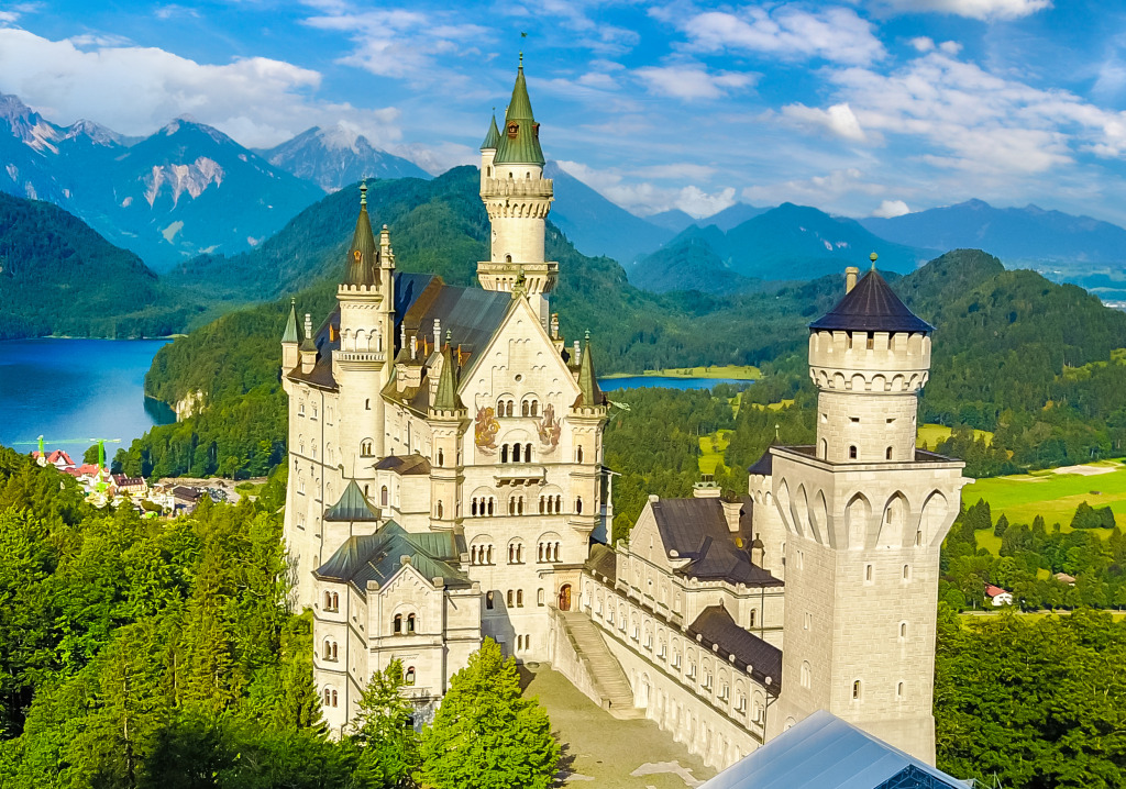 Neuschwanstein Castle, Bavaria, Germany jigsaw puzzle in Castles puzzles on TheJigsawPuzzles.com