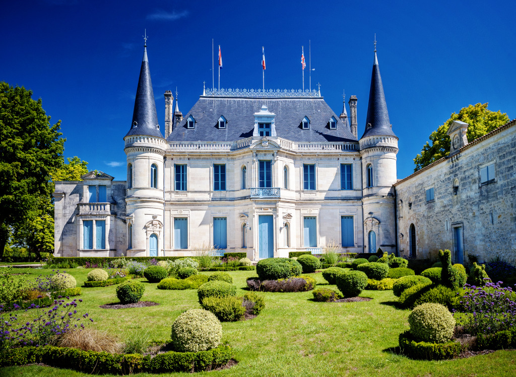 Chateau Palmer, Bordeaux, France jigsaw puzzle in Castles puzzles on TheJigsawPuzzles.com