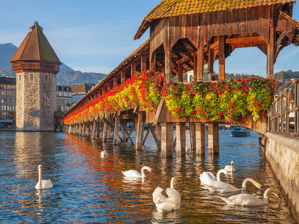 Chapel Bridge, City of Lucerne, Switzerland jigsaw puzzle in Bridges puzzles on TheJigsawPuzzles.com