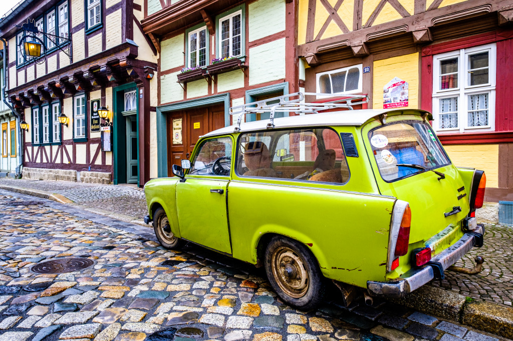 Old Trabant in Quedlinburg, Germany jigsaw puzzle in Cars & Bikes puzzles on TheJigsawPuzzles.com
