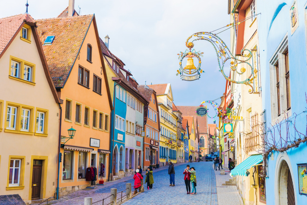 Rothenburg ob der Tauber, Germany jigsaw puzzle in Street View puzzles on TheJigsawPuzzles.com