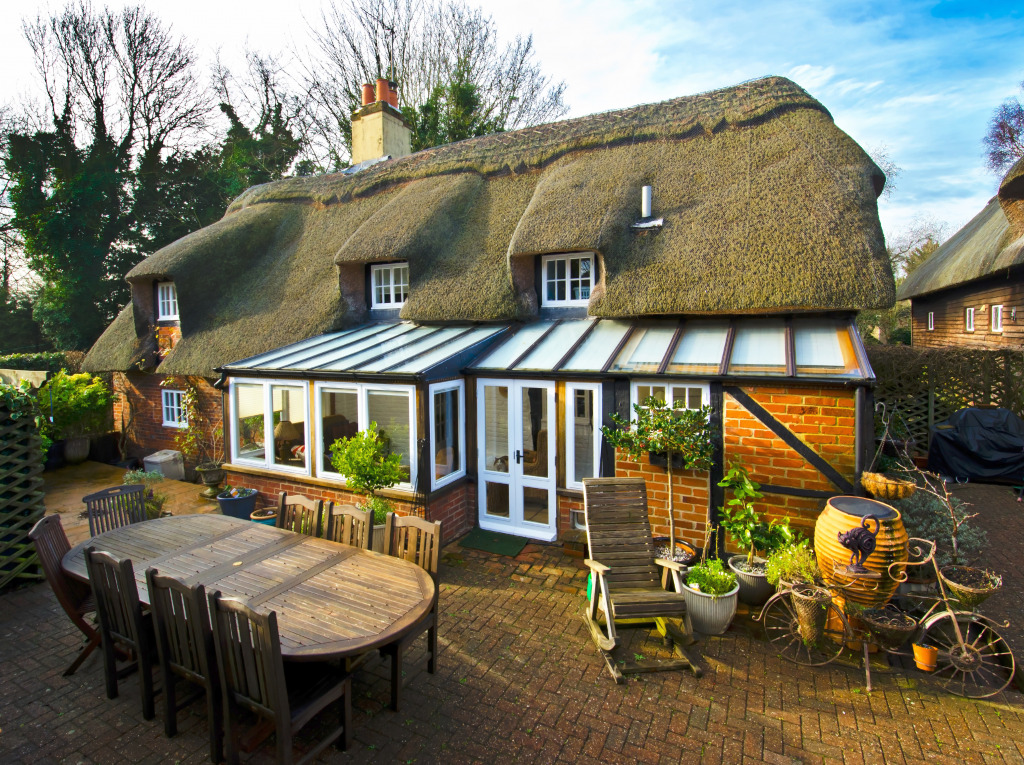Cottage in an English Village jigsaw puzzle in Puzzle of the Day puzzles on TheJigsawPuzzles.com