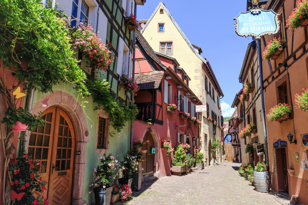 Riquewihr, France jigsaw puzzle in Street View puzzles on TheJigsawPuzzles.com