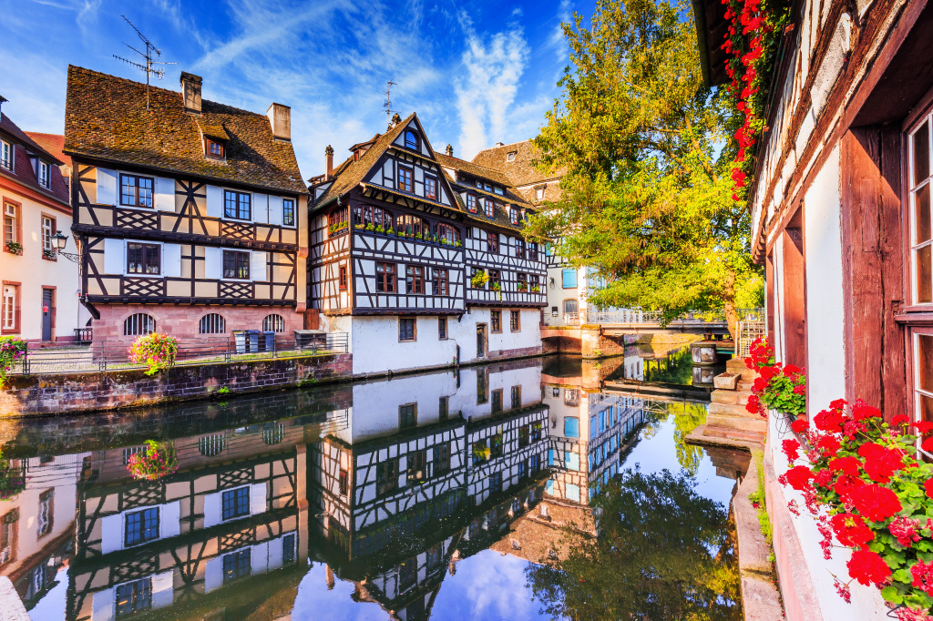 Strasbourg, Alsace, France jigsaw puzzle in Puzzle of the Day puzzles on TheJigsawPuzzles.com
