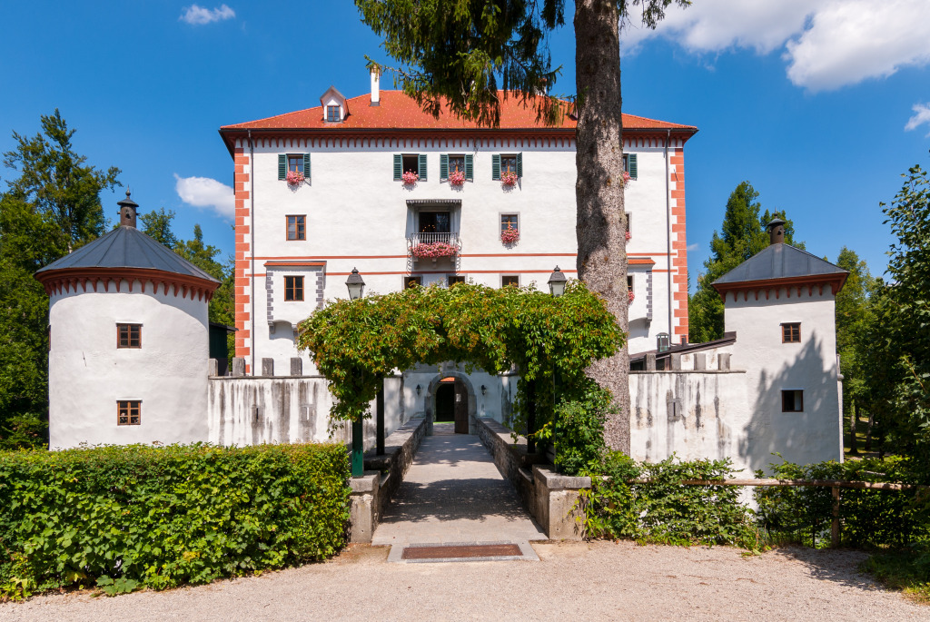 Snežnik Castle, Slovena jigsaw puzzle in Castles puzzles on TheJigsawPuzzles.com