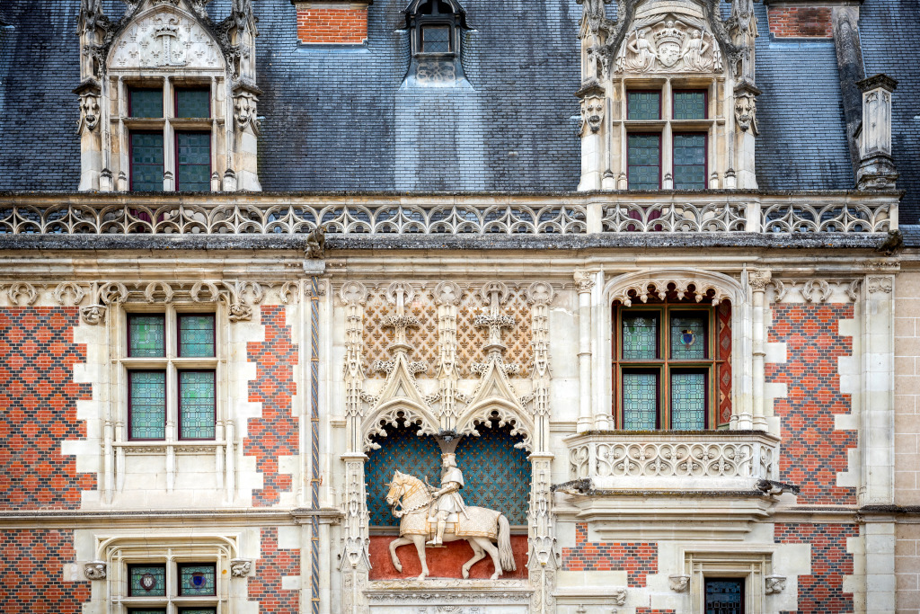 Chateau de Blois, France jigsaw puzzle in Castles puzzles on TheJigsawPuzzles.com