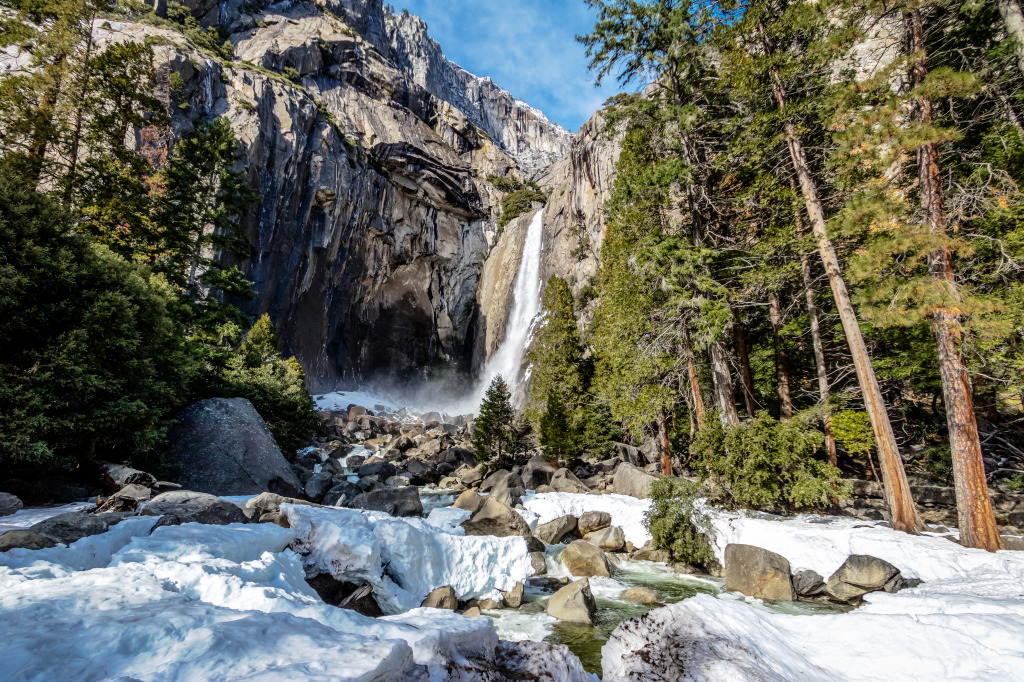 Lower Yosemite Falls at Winter jigsaw puzzle in Waterfalls puzzles on TheJigsawPuzzles.com