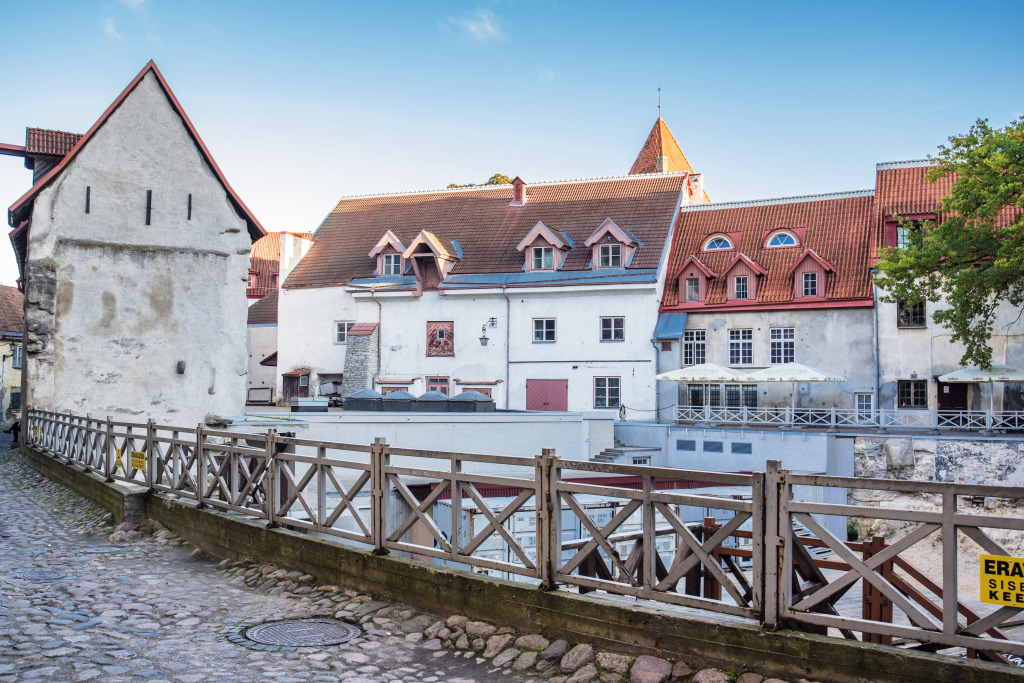 Old City of Tallinn, Estonia jigsaw puzzle in Street View puzzles on TheJigsawPuzzles.com