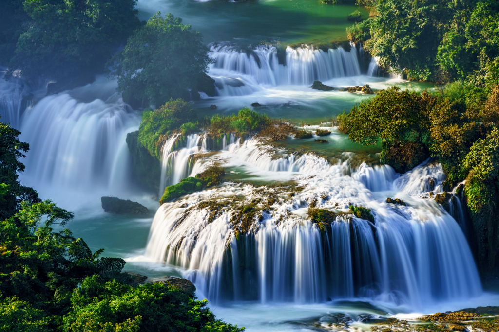 Ban Gioc Waterfall, Vietnam jigsaw puzzle in Waterfalls puzzles on TheJigsawPuzzles.com