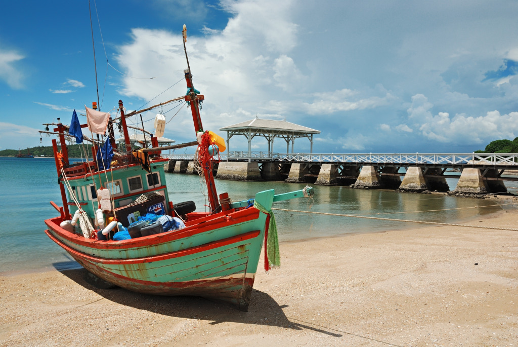 Koh Sichang, Chonburi, Thailand jigsaw puzzle in Bridges puzzles on TheJigsawPuzzles.com