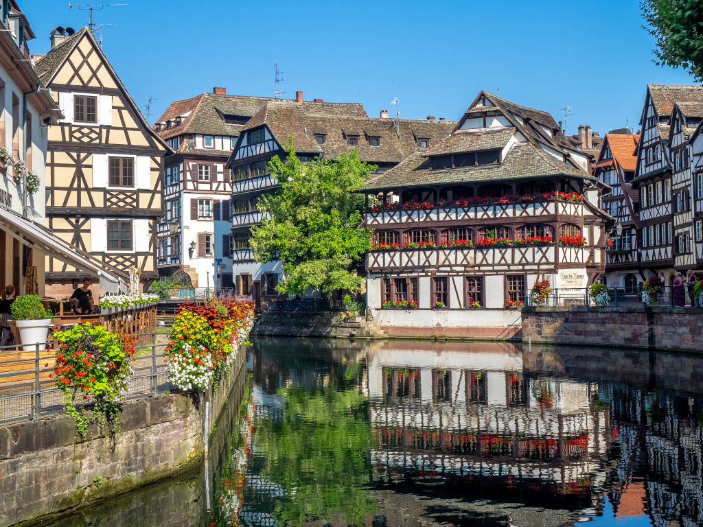 Strasbourg, France jigsaw puzzle in Puzzle of the Day puzzles on TheJigsawPuzzles.com