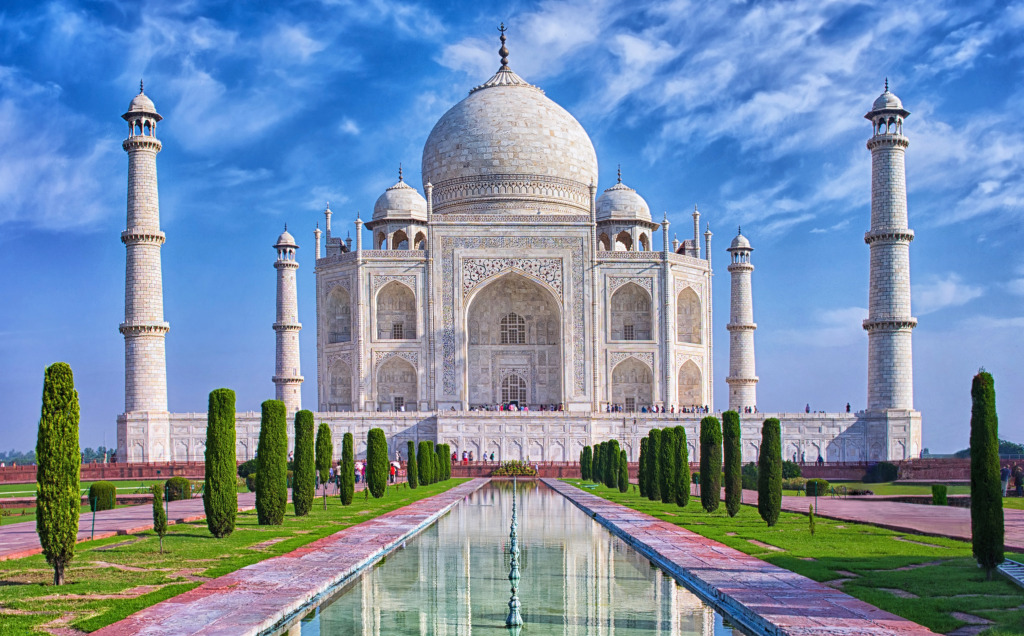 Taj Mahal, Agra, India jigsaw puzzle in Castles puzzles on TheJigsawPuzzles.com