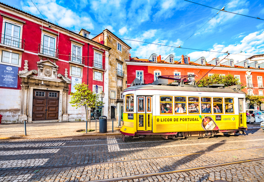 Remodelado Tram in Lisbon, Portugal jigsaw puzzle in Cars & Bikes puzzles on TheJigsawPuzzles.com