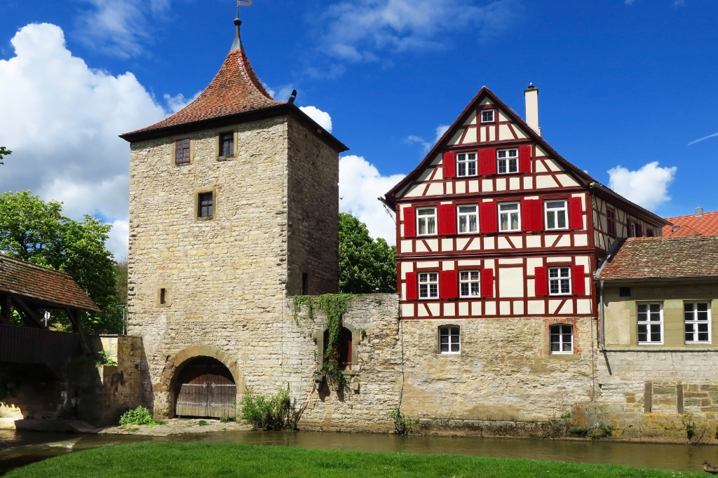 Schwaebisch Hall, Baden-Wuerttemberg, Germany jigsaw puzzle in Castles puzzles on TheJigsawPuzzles.com