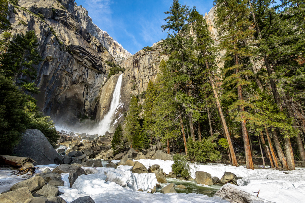Lower Yosemite Falls at Winter jigsaw puzzle in Waterfalls puzzles on TheJigsawPuzzles.com