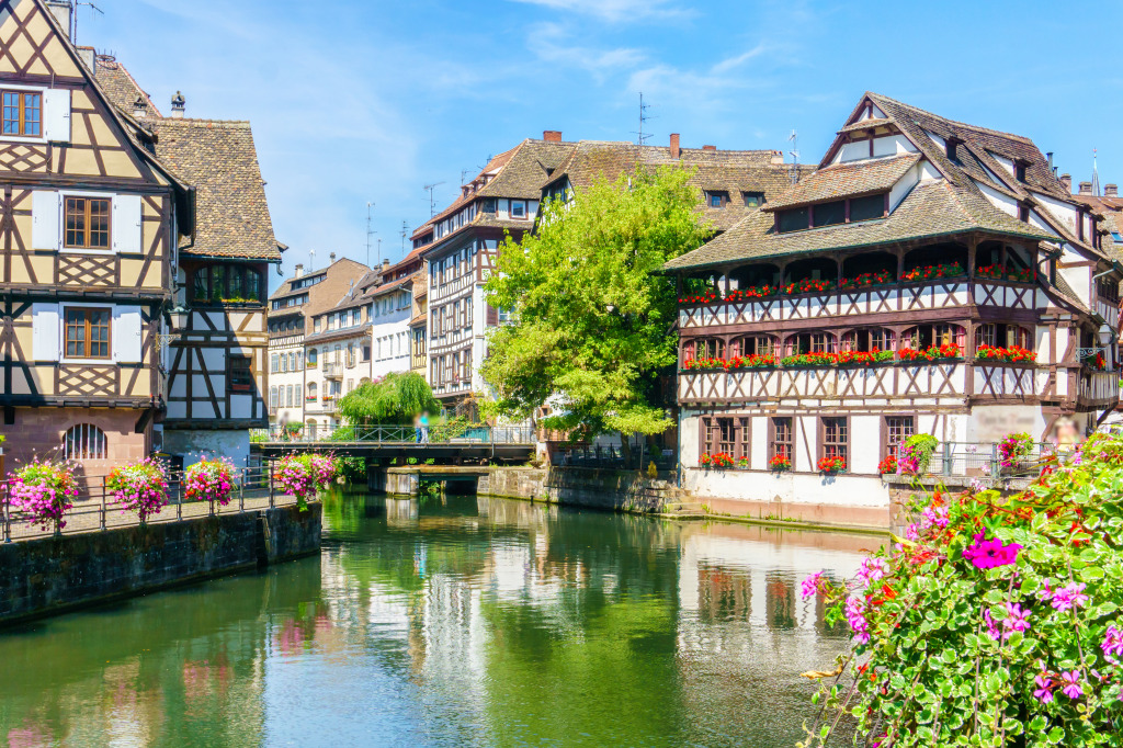 La Petite France, Strasbourg jigsaw puzzle in Street View puzzles on TheJigsawPuzzles.com