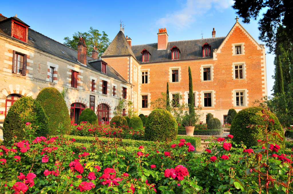Clos Luce Mansion in Amboise, France jigsaw puzzle in Castles puzzles on TheJigsawPuzzles.com