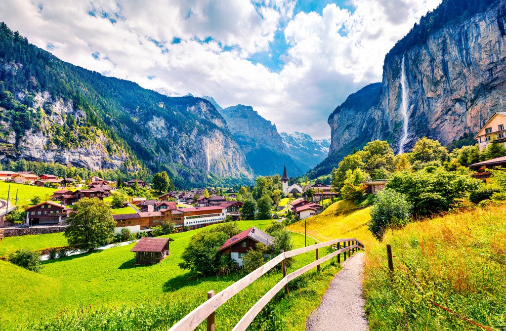 Lauterbrunnen Village, Swiss Alps jigsaw puzzle in Waterfalls puzzles on TheJigsawPuzzles.com