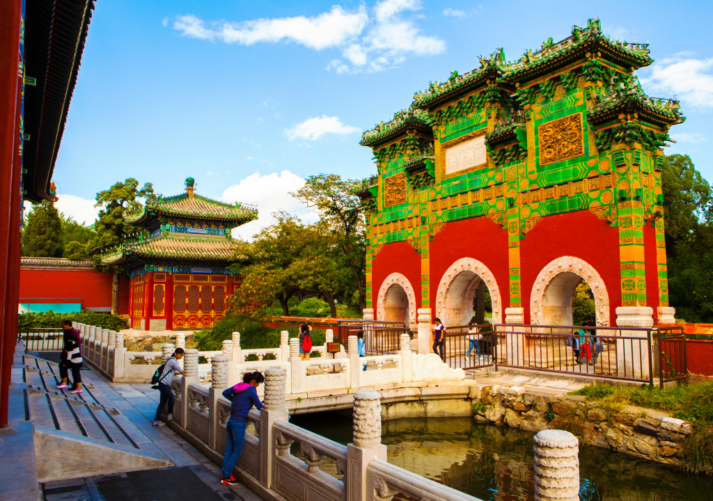 Buddhist Temple in Beihai Park, Beijing jigsaw puzzle in Bridges puzzles on TheJigsawPuzzles.com