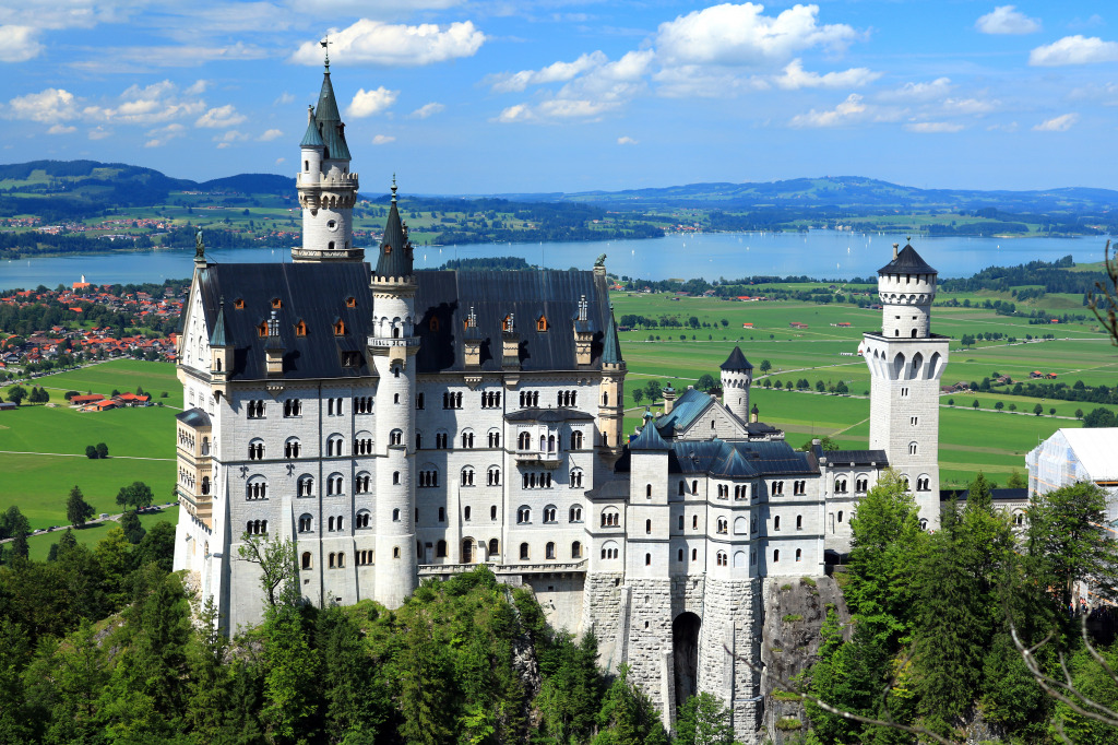 Neuschwanstein Castle, Bavaria, Germany jigsaw puzzle in Castles puzzles on TheJigsawPuzzles.com