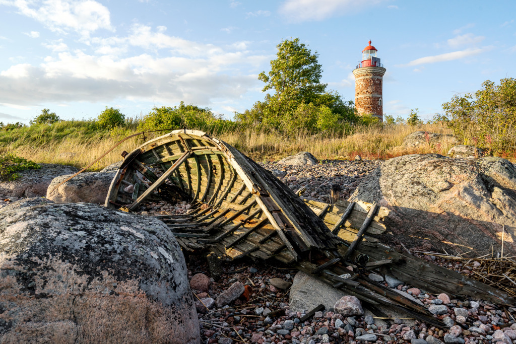 Mohni Island in Estonia, Baltic Sea jigsaw puzzle in Great Sightings puzzles on TheJigsawPuzzles.com