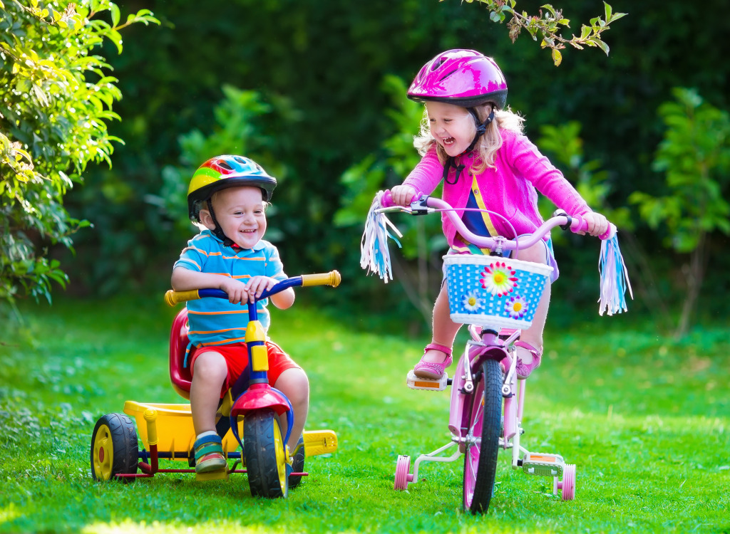 Kids Riding Bikes in a Park jigsaw puzzle in People puzzles on TheJigsawPuzzles.com