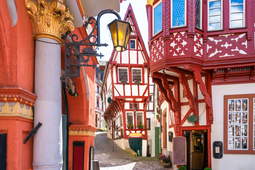 Market Square of Bernkastel-Kues, Germany jigsaw puzzle in Street View puzzles on TheJigsawPuzzles.com