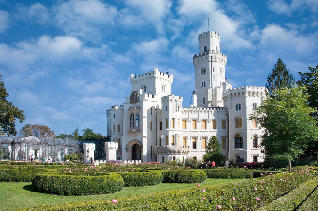 Hluboka Castle, Czech Republic jigsaw puzzle in Castles puzzles on TheJigsawPuzzles.com