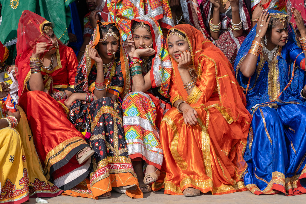 Young Girls in Pushkar, Rajasthan, India jigsaw puzzle in Puzzle of the Day puzzles on TheJigsawPuzzles.com