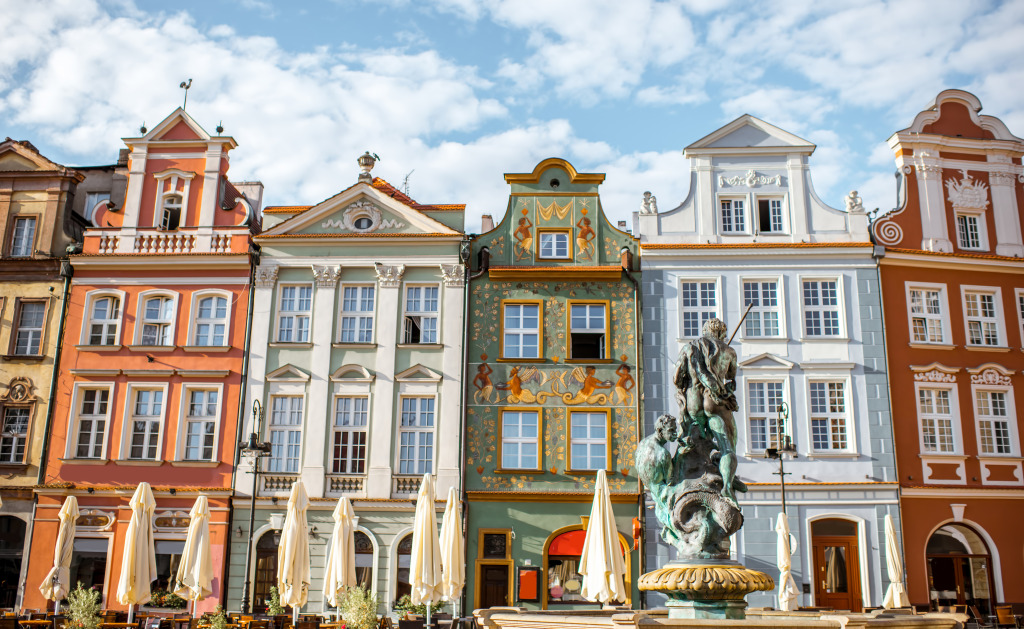 Neptune Fountain in Poznan, Poland jigsaw puzzle in Street View puzzles on TheJigsawPuzzles.com