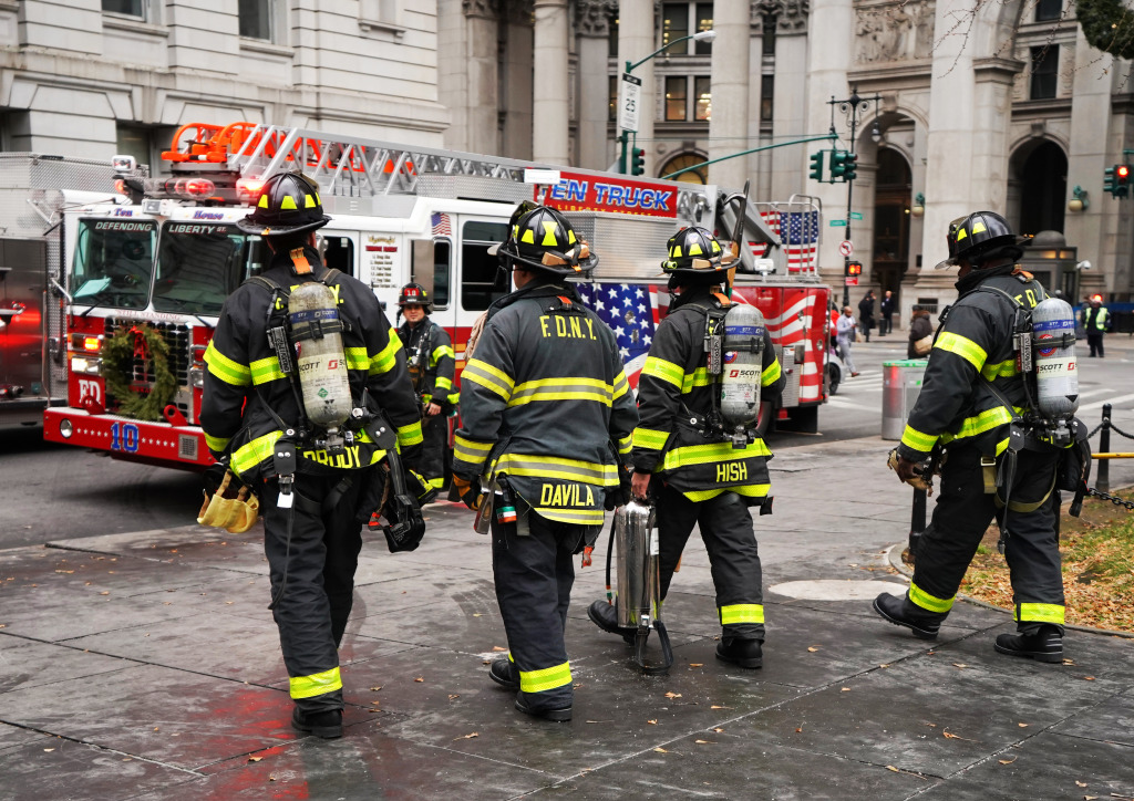 FDNY Firefighters, Lower Manhattan jigsaw puzzle in People puzzles on TheJigsawPuzzles.com