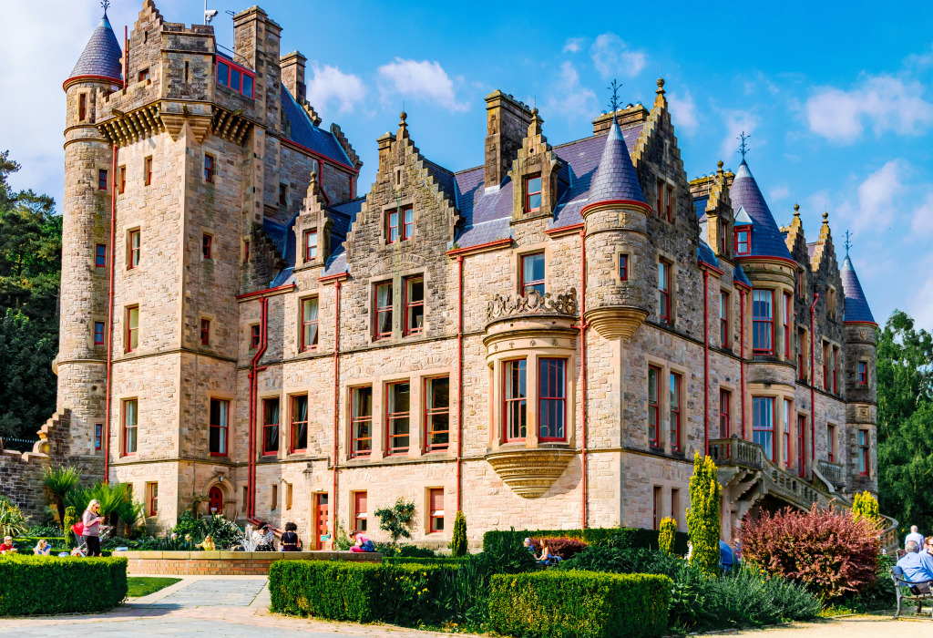 Belfast Castle, Northern Ireland jigsaw puzzle in Castles puzzles on TheJigsawPuzzles.com