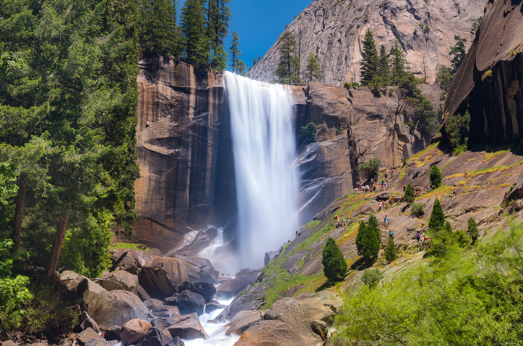 Vernal Falls, Yosemite National Park jigsaw puzzle in Waterfalls puzzles on TheJigsawPuzzles.com