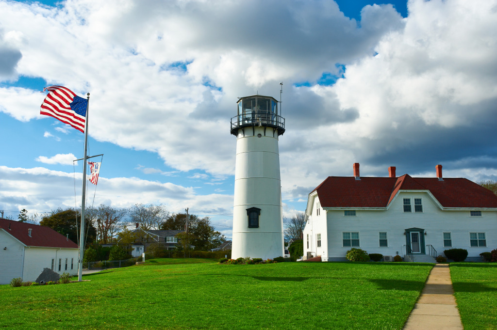 Chatham Lighthouse, Cape Cod, Massachusetts jigsaw puzzle in Great Sightings puzzles on TheJigsawPuzzles.com