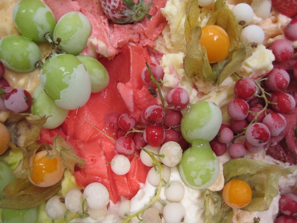 Ice Cream Fruit Cake jigsaw puzzle in Fruits & Veggies puzzles on TheJigsawPuzzles.com