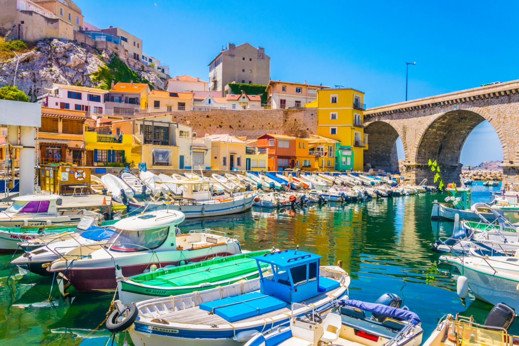 Vallon des Auffes Port, Marseille, France jigsaw puzzle in Great Sightings puzzles on TheJigsawPuzzles.com