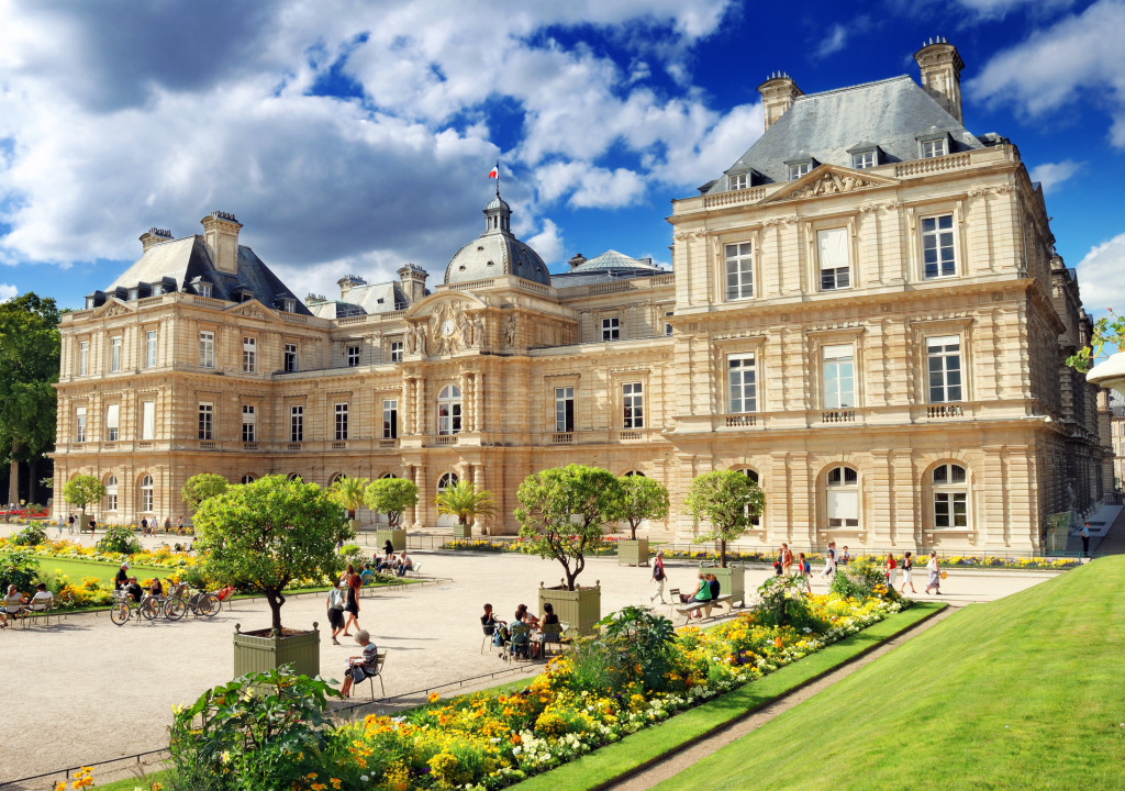 Luxembourg Palace in Paris, France jigsaw puzzle in Castles puzzles on TheJigsawPuzzles.com