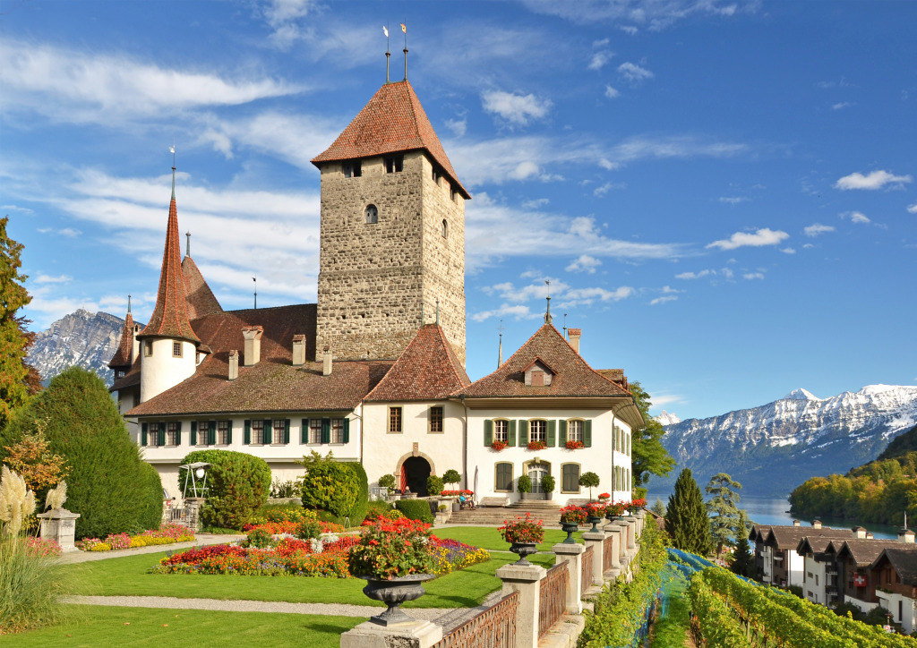 Spiez Castle on Lake Thun, Switzerland jigsaw puzzle in Castles puzzles on TheJigsawPuzzles.com