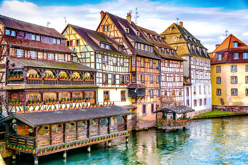 La Petite France, town of Strasbourg jigsaw puzzle in Street View puzzles on TheJigsawPuzzles.com