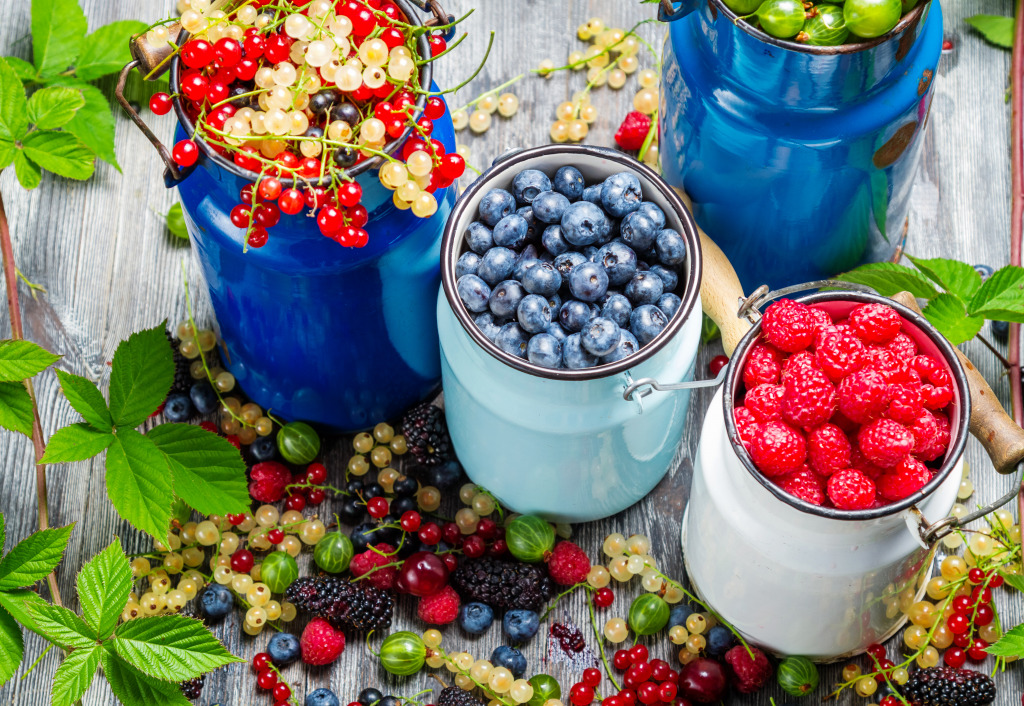 Fresh Wild Berries jigsaw puzzle in Fruits & Veggies puzzles on TheJigsawPuzzles.com