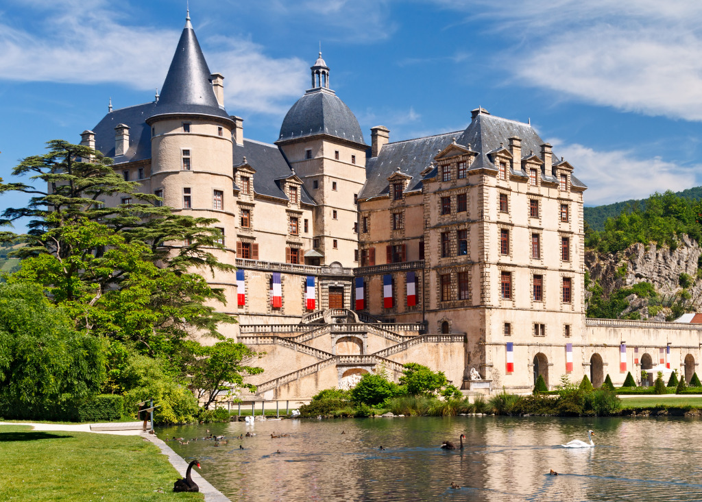 Chateau de Vizille, France jigsaw puzzle in Castles puzzles on TheJigsawPuzzles.com