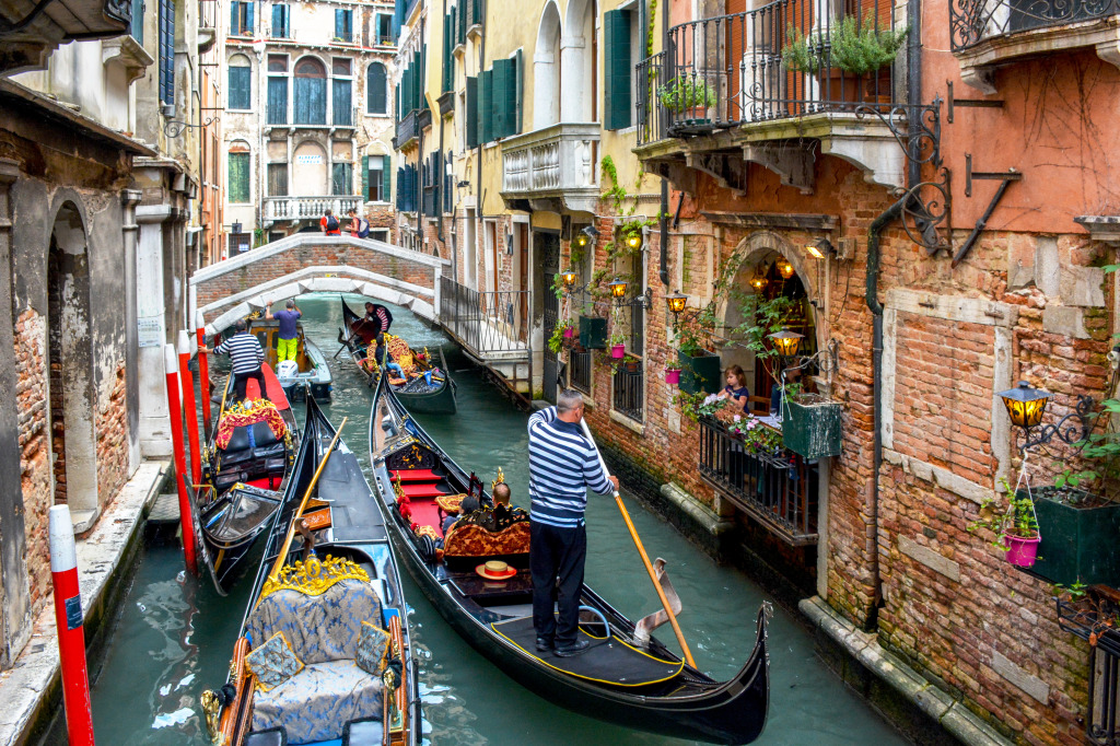 Venetian Canal jigsaw puzzle in Bridges puzzles on TheJigsawPuzzles.com