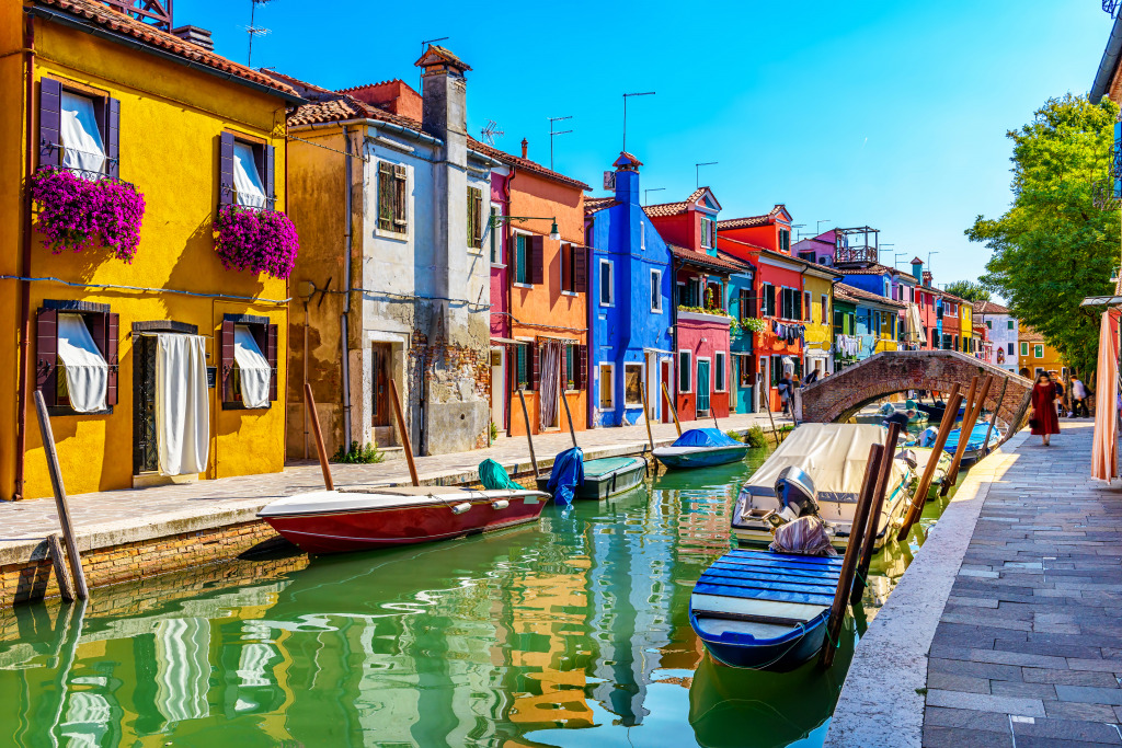 Burano Island, Venice, Italy jigsaw puzzle in Bridges puzzles on TheJigsawPuzzles.com